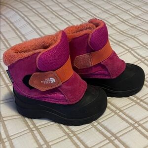 The North Face Kids' Waterproof Fuchsia and Black Snow Boots